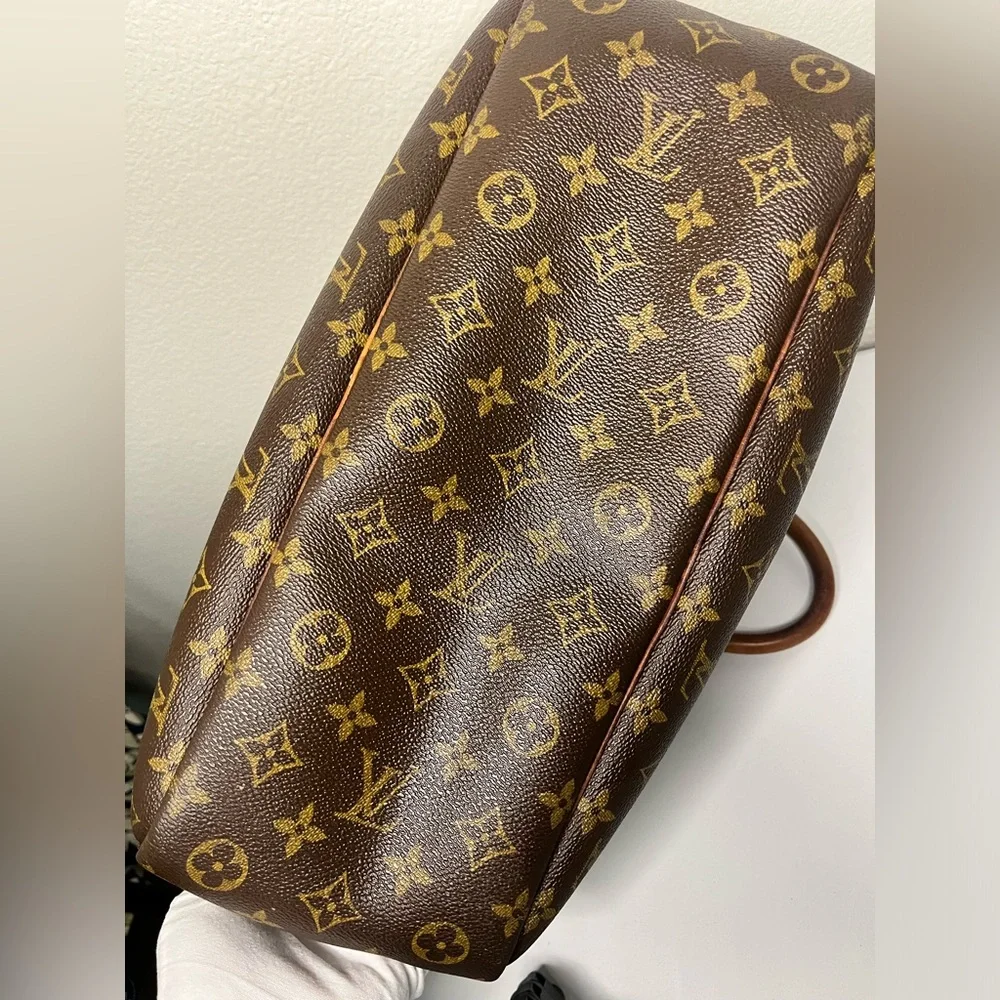 Louis Vuitton Brown Monogram Canvas Travel Bag with Vachetta Leather